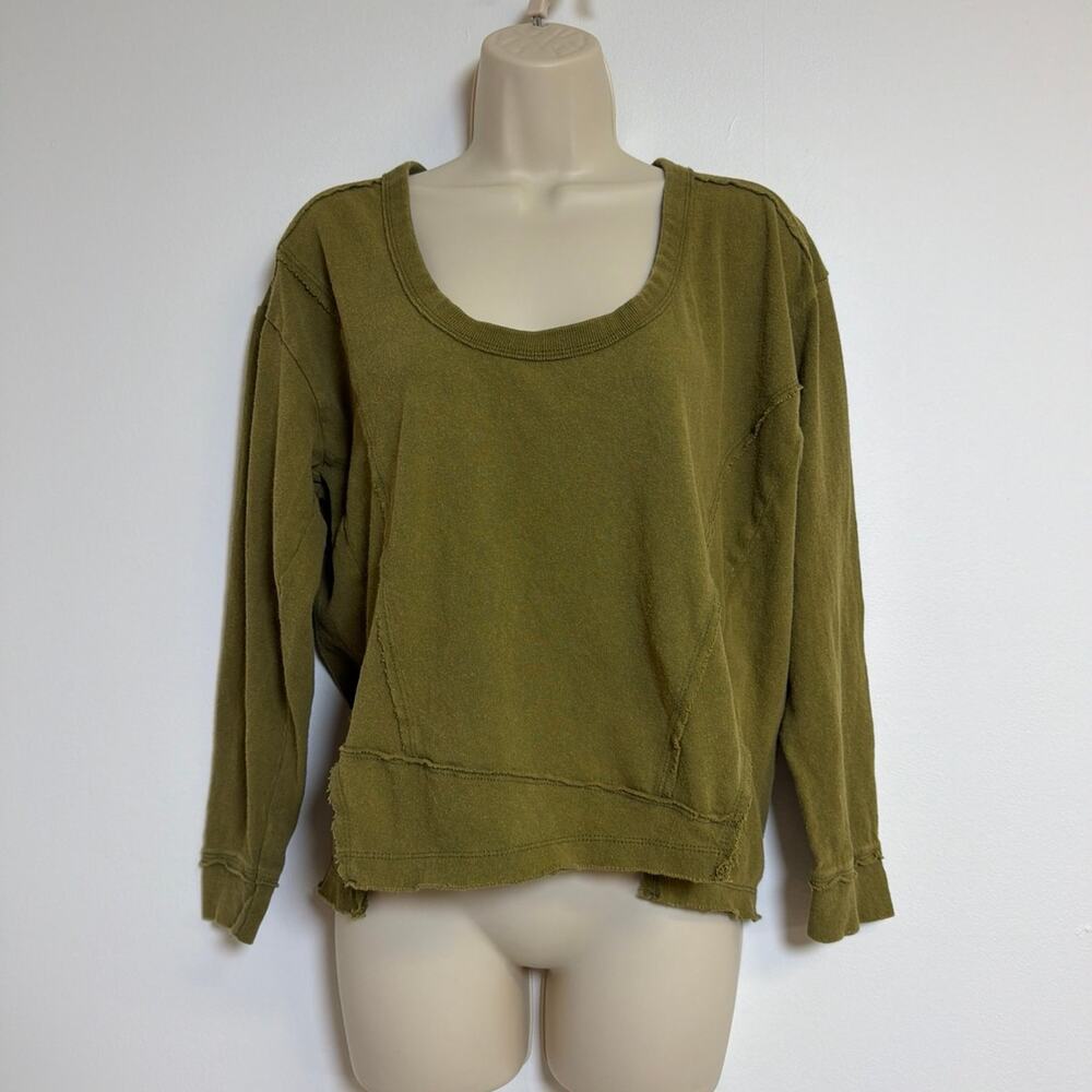 Urban Outfitters BDG Washed Raw Seam Scoop Neck Crop Long Sleeve Shirt Size XS
